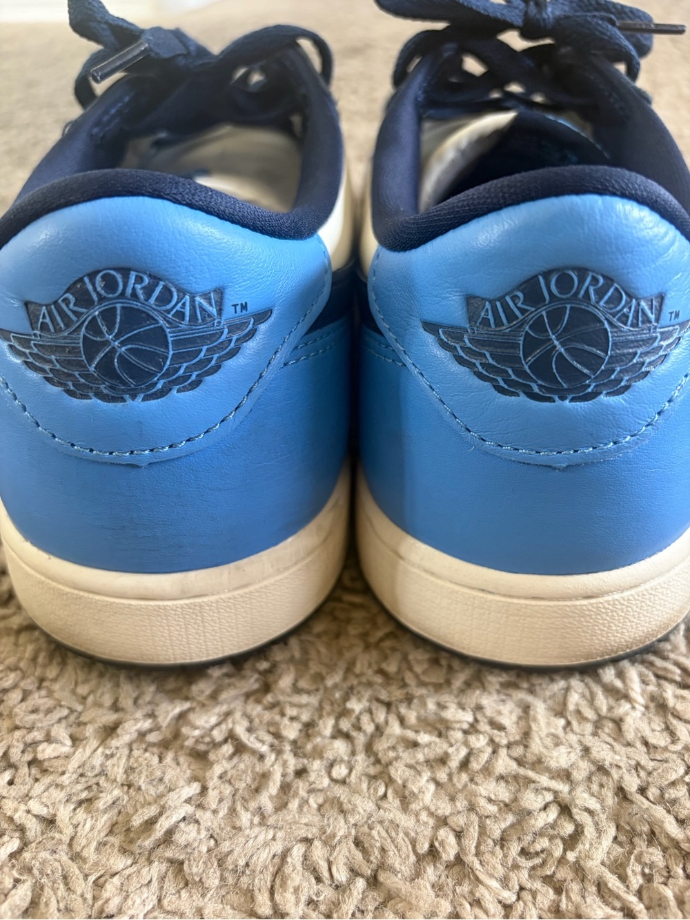 Men’s Shoe Size 11.5 Air Jordan 1 Retro OG Low Obsidian Pre Owned As Is - Picture 6 of 8